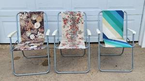 lot 2052 image: Vintage Lawn Chairs