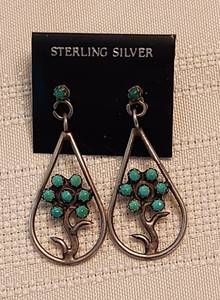 lot 522 image: A&V Hustito Zuni Sterling Snake Eye Turquoise Floral Teardrop Dangle Earrings