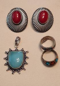 lot 530 image: Navajo Sterling Earrings, 925 Pendant with Stone and (2) Inlaid Turquoise and Coral Rings (1 ring is bent)