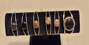 lot 544 image: Stone Bracelets - Bloodstone, Black Flint and More