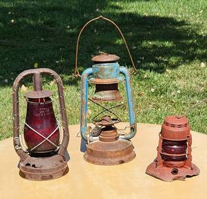 lot 546 image: Vintage Lanterns