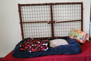 lot 2085 image: Dog Gate Adjustable 42 x 23 - Snoozy Dog Bed 30 x21 - Flannel Dog Blanket 62x46 - Beggin Strips Treats, 12 Fun Size Packs