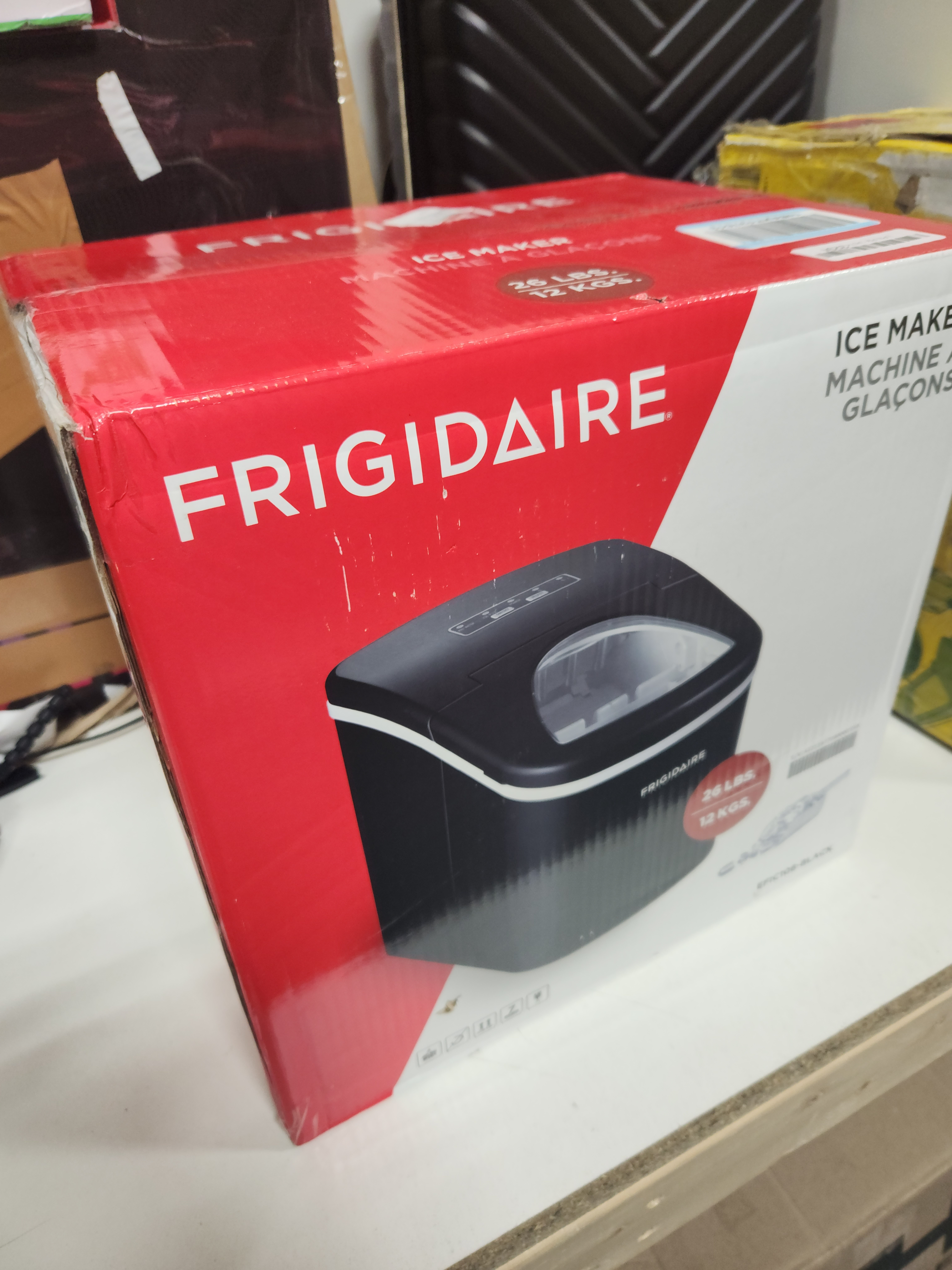 Frigidaire 26lb. Portable Countertop Ice Maker, Black, Efic108