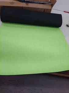 lot 53865 image: Yoga Mat