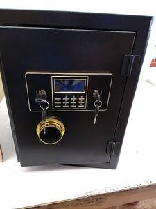 lot 54040 image: Electronic Safe Box 12 x 15 x 20
