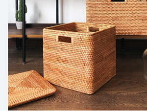 lot 54098 image: Rattan Storage Basket with Lid