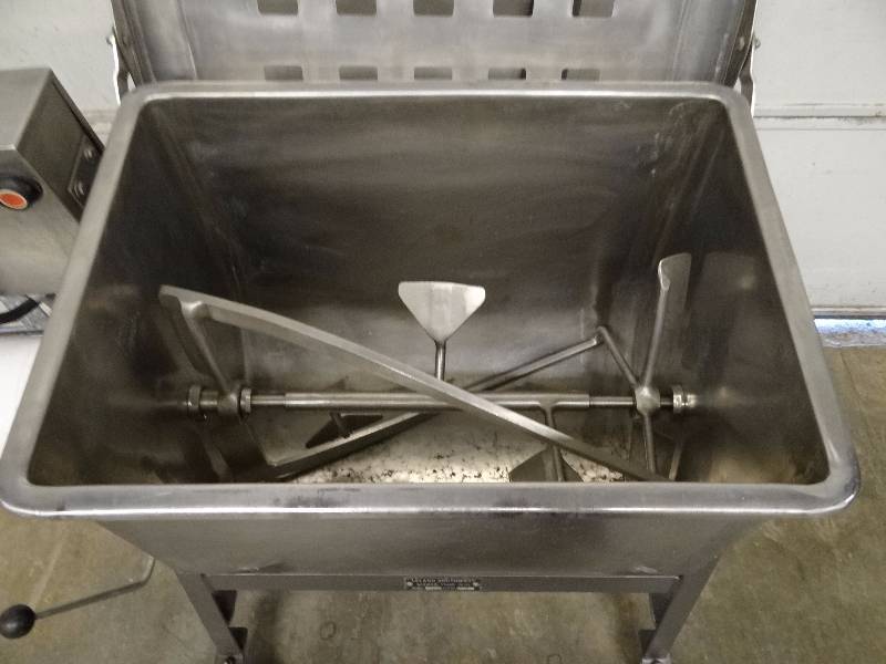 Leland Southwest Double Action Mixer Meat Processing Equipment Auction! EquipBid