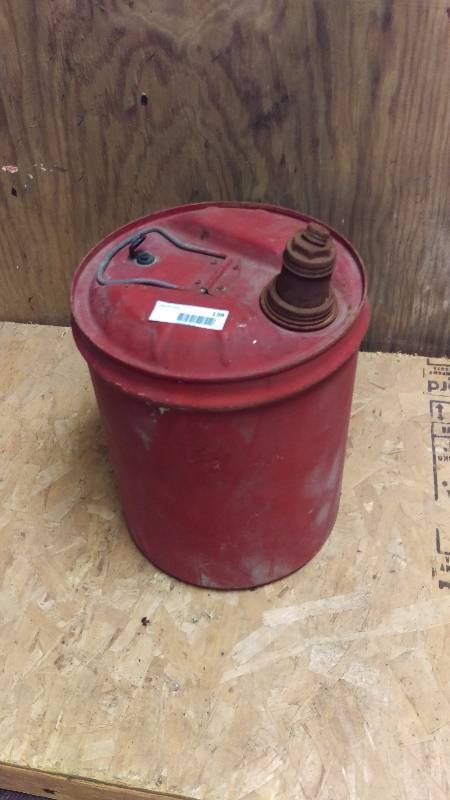 lot 138 image: Metal Gascan
