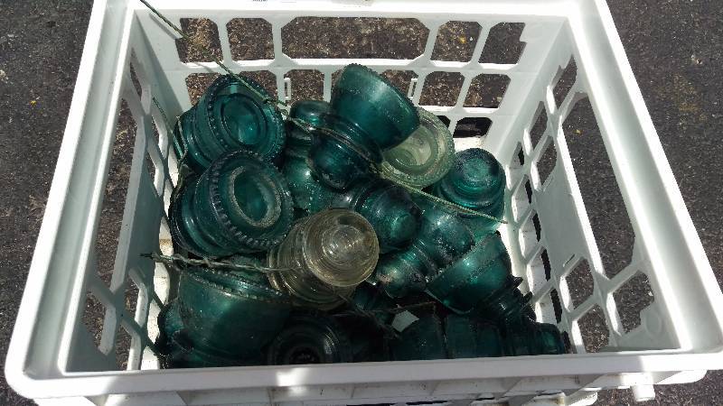 lot 153 image: Crate of Glass Couplers