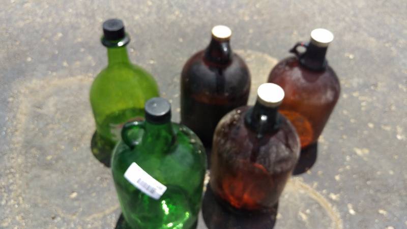 lot 155 image: Lot of Glass Jugs