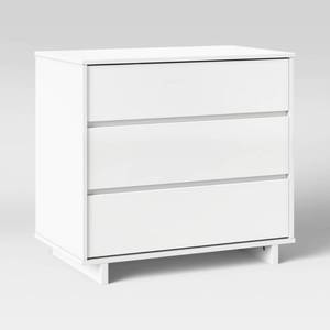 lot 5540 image: Modern 3 Drawer Dresser White Room Essentials