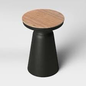 lot 5549 image: Gino Turned Drum Accent Table