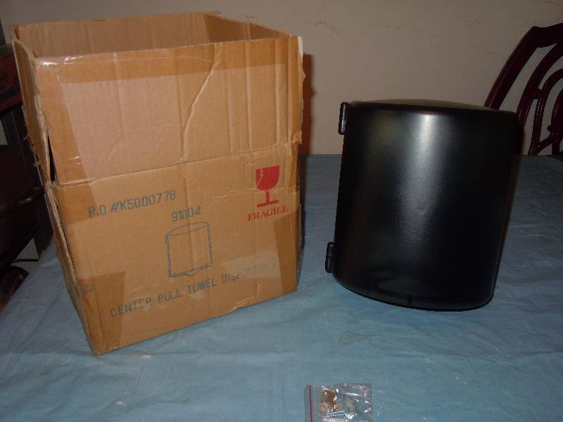 lot 343 image: Pull Towel Dispenser