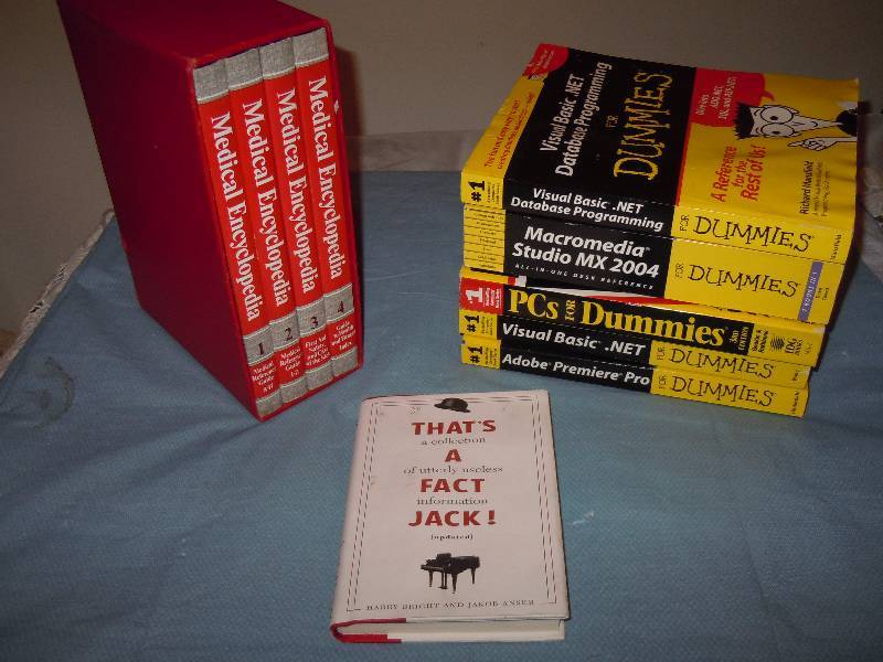 lot 506 image: Lot of Books