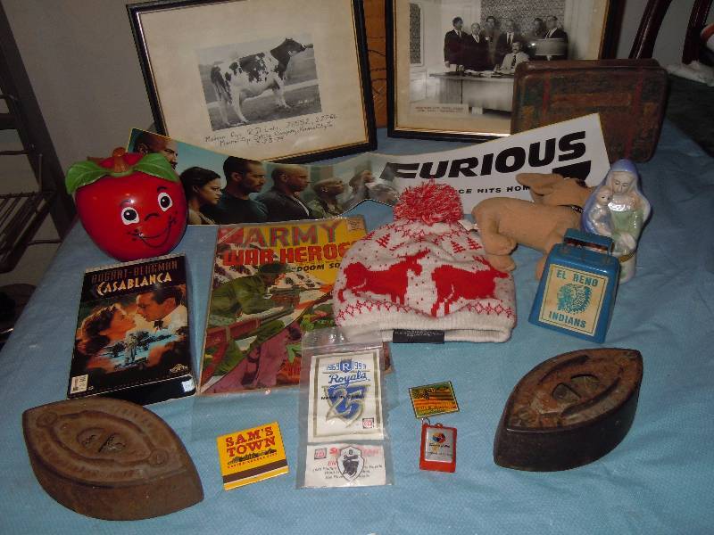 lot 516 image: Lot of Random Items