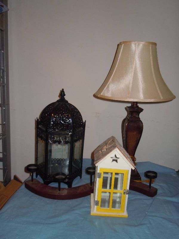 lot 520 image: Home Dcor