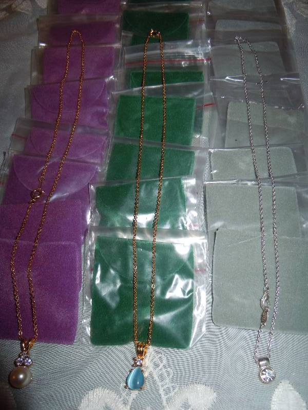 lot 5080 image: Lot of Jewelry