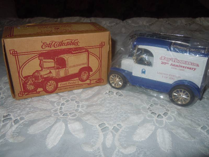 lot 676 image: Diecast Metal Vehicle