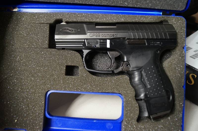 lot 6004 image: Walther CP99 Compact BB Gun Not Pellet Gun