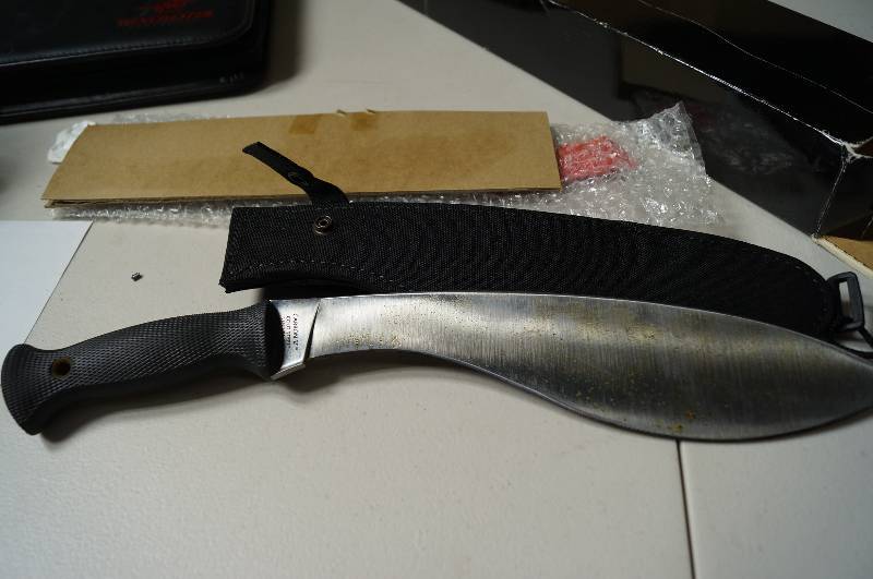 lot 6030 image: Carbon V Blade