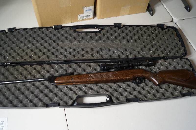 lot 6034 image: Diana 350 w scope by RWS