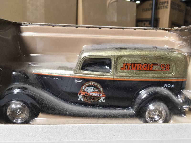 lot 6066 image: Collectable limited edition Die Cast Car from Sturgis Rally