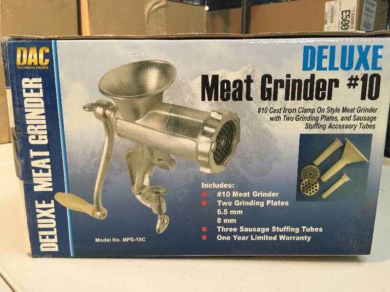 lot 6096 image: Deluxe #10 Meat Grinder