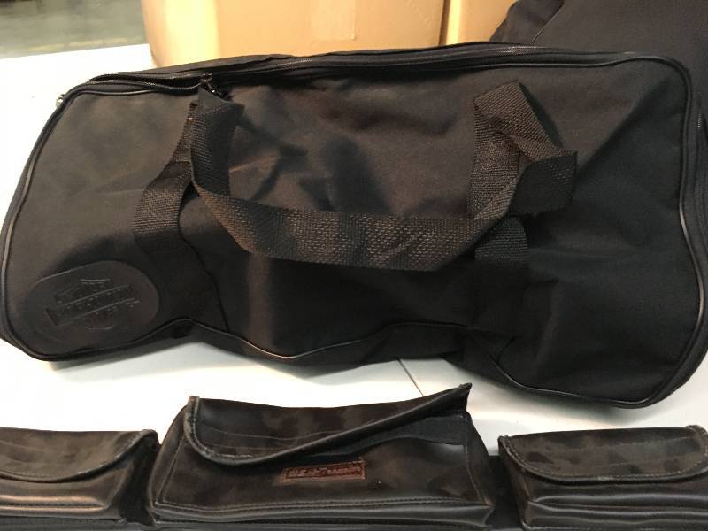 lot 6108 image: Harley Davidson Bags (2)