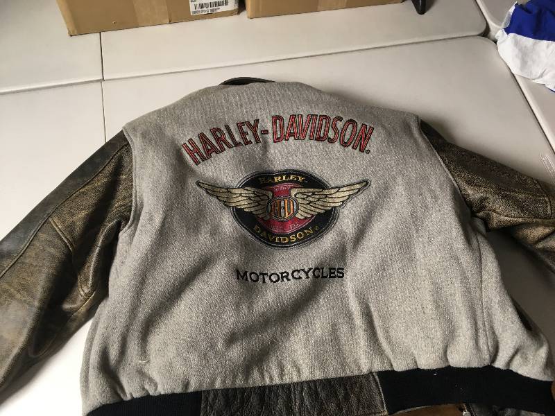 lot 6091 image: Harley Davidson Leather Letter style jacket