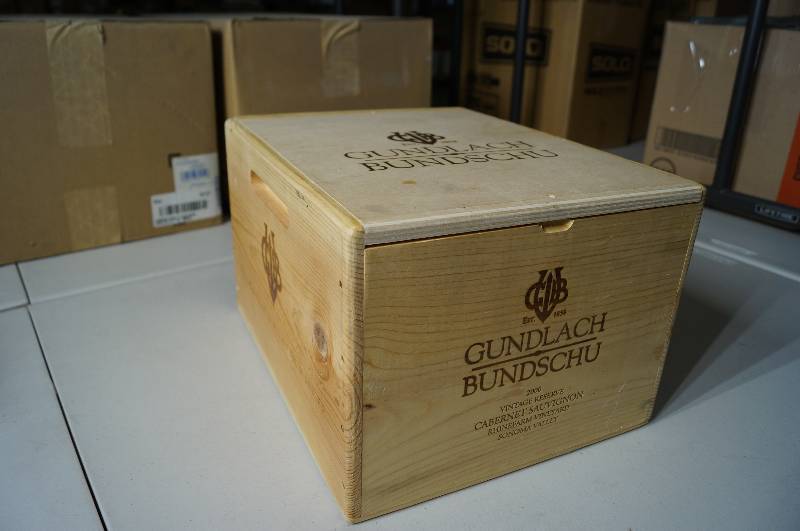 lot 6042 image: Wooden Wine Crate Gundlach Bundschu