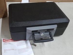 lot 2179 image: SentrySafe Keyed Briefcase Safe