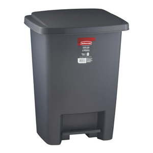lot 2379 image: Rubbermaid 8.3 gal Step-on Plastic Kitchen Trash Can Metallic