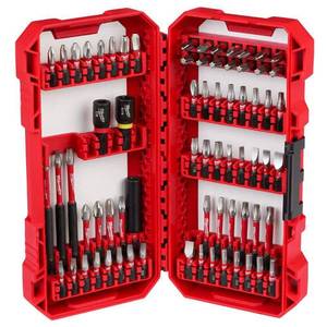 lot 3271 image: Milwaukee SHOCKWAVE Impact Duty Alloy Steel Screw Driver Bit Set (70-Piece)