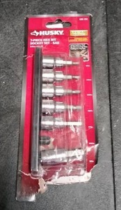 lot 3277 image: Husky 7-Piece Hex Bit Socket Set (Missing 1 Piece)