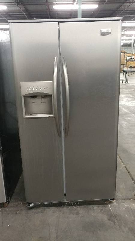 lot 8407 image: Frigidaire 2 Door Stainless Front Household Refrigerator