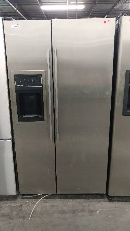 lot 8413 image: Fisher&Paykel 2 Door Stainless Front Refrigerator