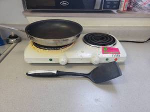lot 15588 image: 18in 2-Burner Countertop Electeic Stove W a 10in Cooking Pan and Spatula