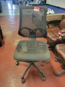 lot 15670 image: Mesh Armless Rolling Office Chair