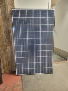 lot 15688 image: Hyundai M260RG Solar Panel