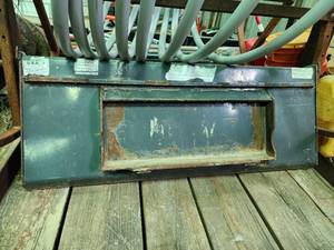 lot 2014-47099 image: CID X- Treme Attachments 43in Bucket Attachment
