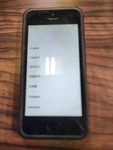 lot 2208 image: Apple IPhone Series 5