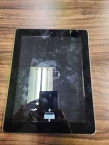 lot 2215 image: Apple IPad