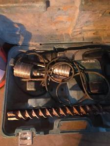 lot 47077 image: Makita Concrete Saw