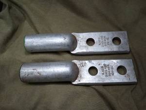 lot 33356 image: (2) ILSCO 2 ACL400 400 MCM CU-AL Compression Jugs