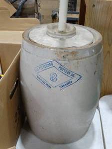 lot 33379 image: The Pittsburg Pottery Co. Diamond Brand 3 Gallon Crock  Butter Churn