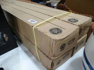 lot 33386 image: GE F40KB 6Pk x 4  24 Bulbs