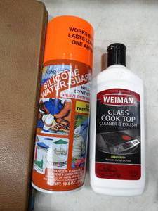 lot 33392 image: Silicone Water Guard and Glass Top Stove Cleaner