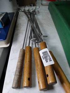 lot 33450 image: Grill Hot Dog  Marshmallow Forks