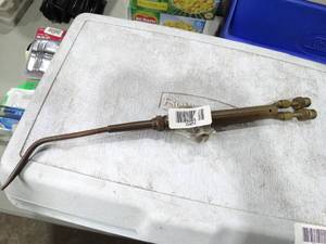 lot 33459 image: Welding Torch