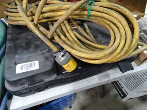 lot 33516 image: Grounded Extension Cord and Empty Plastic Case